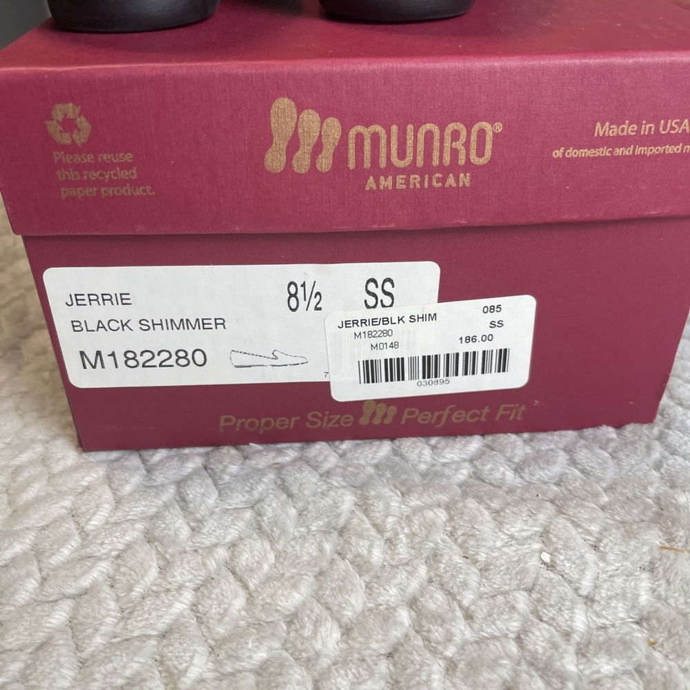 Munro American Jerrie Black Shimmer Flats Women's Size 8.5 SS - Picture 8 of 8